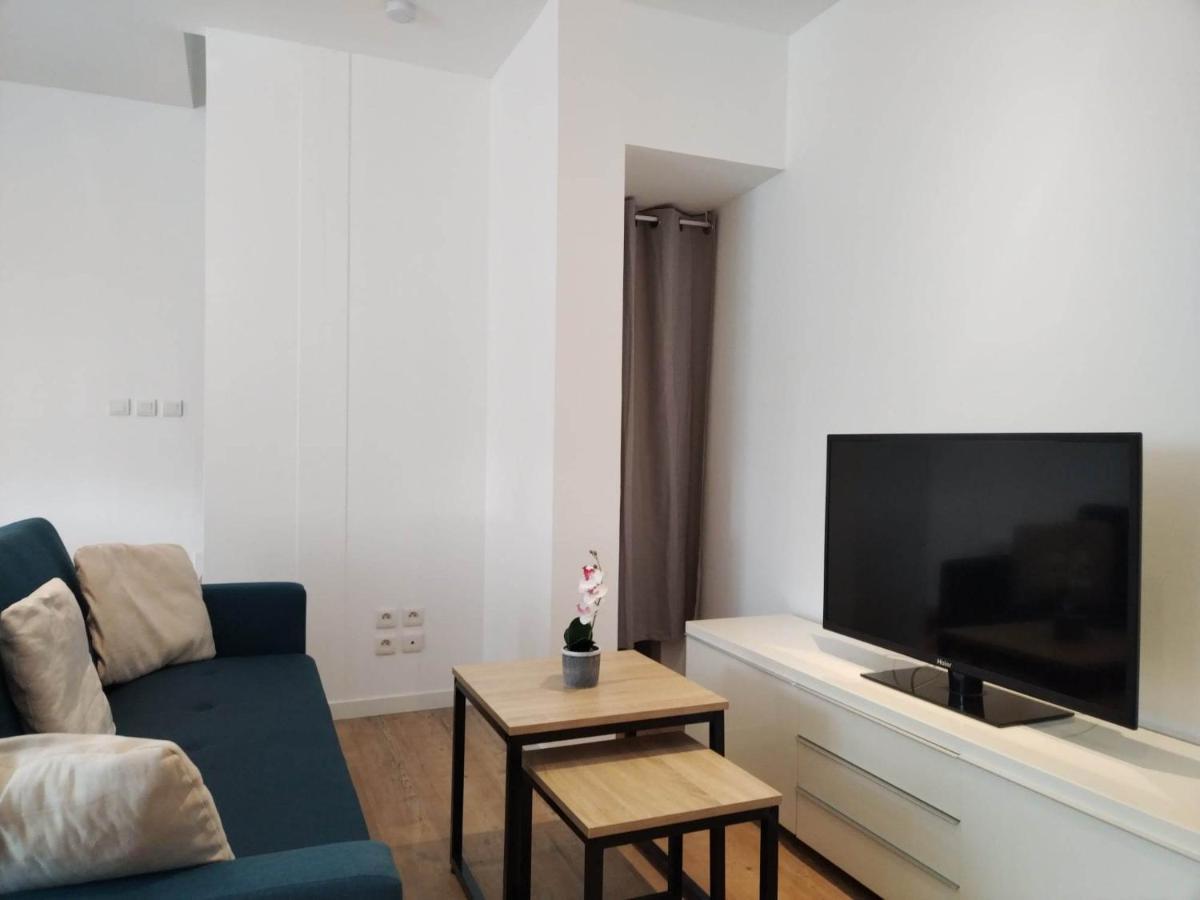 Вилла Le Logis Du Bourgneuf Charmante Petite Maison Le Bourgneuf-la-Foret Экстерьер фото
